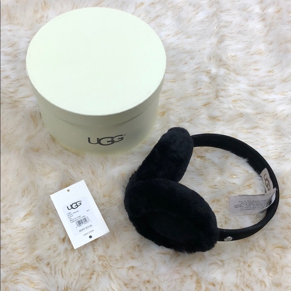 UGG Genuine Dyed Shearling Single Earmuffs - Picture 2 of 8
